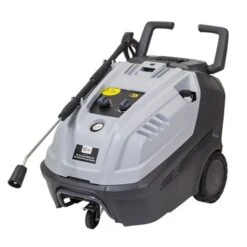 SIP 08941 PH600/140 Hot Water Pressure Washer