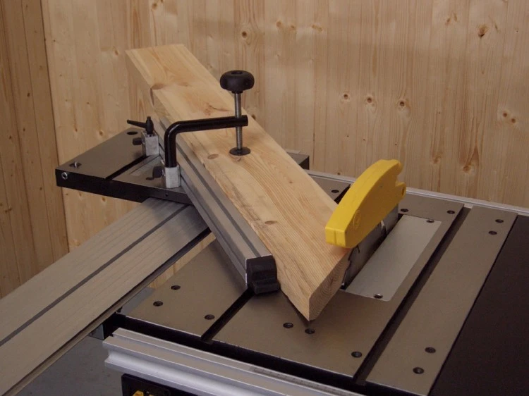 Charnwood W619 And W522 Wheelbase - W619P1 - Poolewood 6 Charnwood W619 And W522 Wheelbase - W619P1 - Poolewood - Image 4